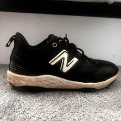 New Balance Youth 6 Baseball Cleats Metal