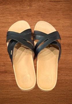 REEF WOMENS CUSHION SPRING BLOOM DOUBLE STRAP SANDALS IN BLACK AND TAN.SIZE 10