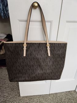 Michael Kors bag