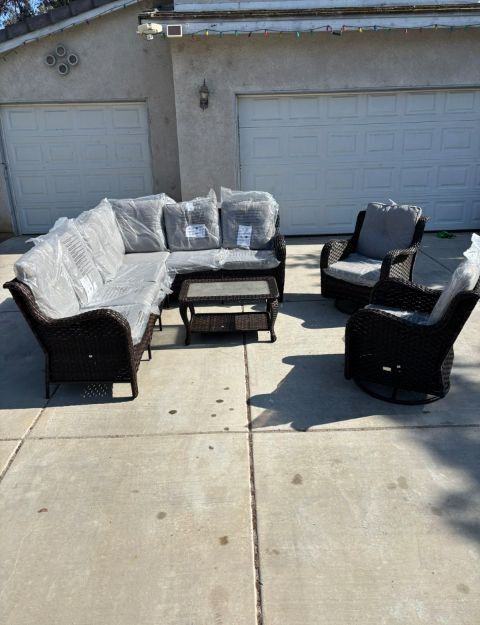 L-shaped Patio Furniture Set With Swivel Chairs Rocking Chairs Swivel Rocking Chairs Available In Brown Light Gray Dark Gray Cushions 🚚🆕🚚🚚🆕