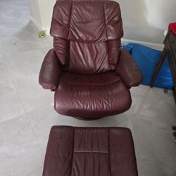 Stress Less Chair With Foot Ottoman