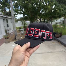 MFM Hat Black/Red Size M