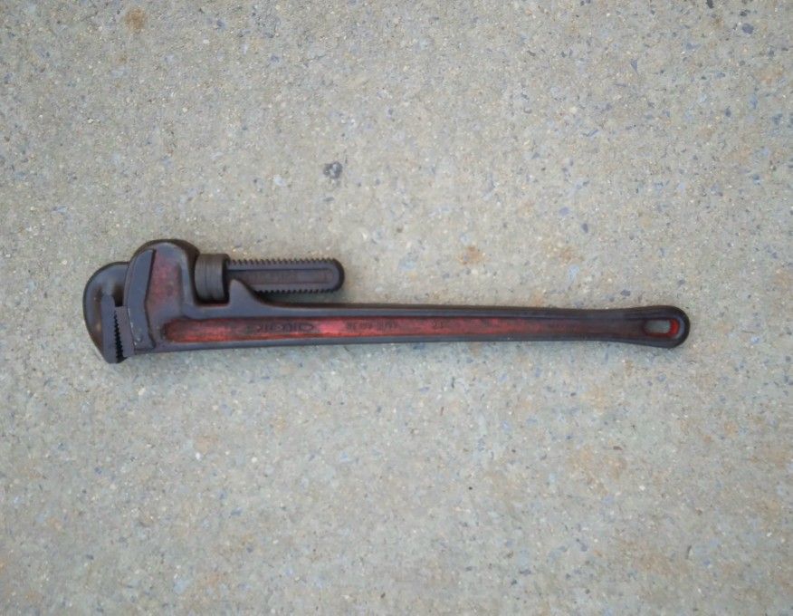 Ridgid 24" Heavy Duty Adjustable Pipe Wrench