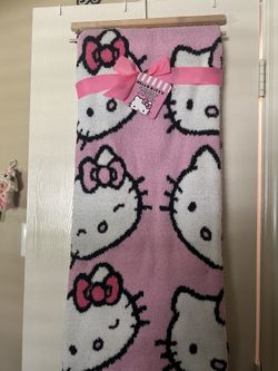 Hello Kitty Blanket