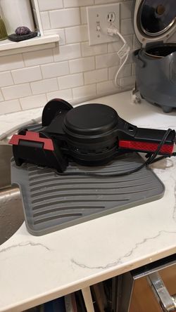 Waffle maker