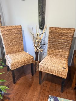 Free Chairs