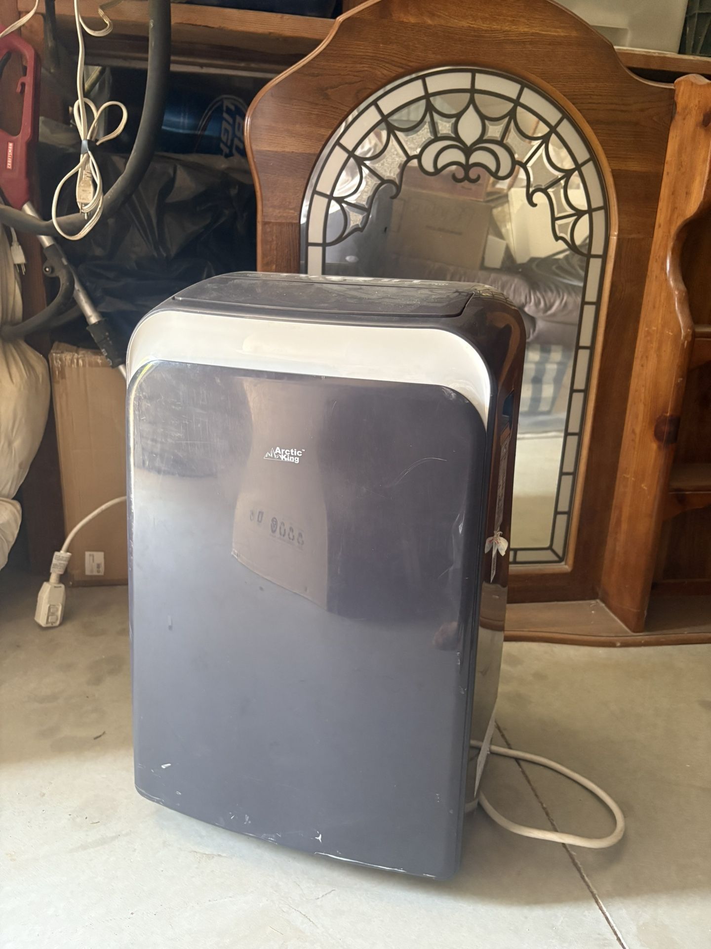 Portable air conditioner