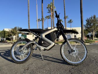 2024 Rawrr Mantis Electric Moto - 72V - Silent Trail Weapon