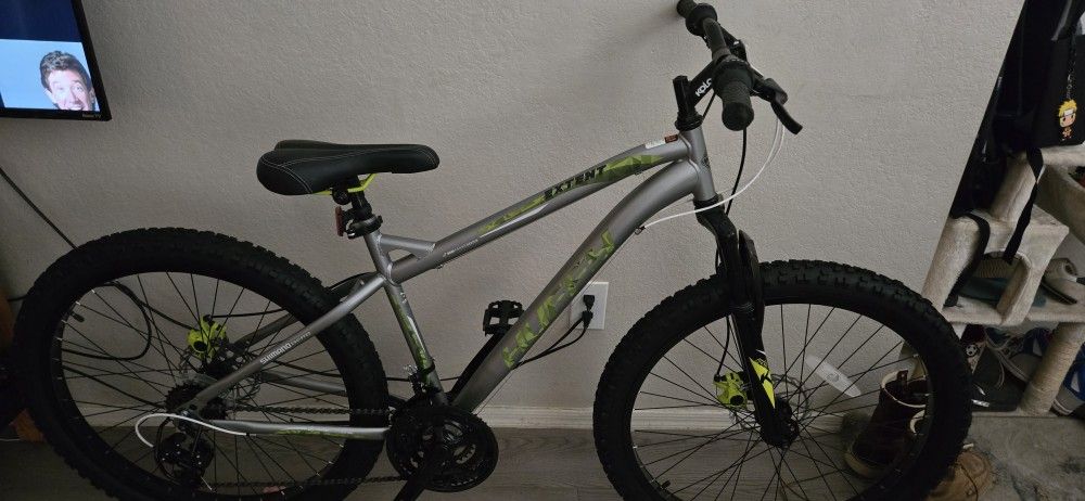 NEW HUFFFY MOUNTAIN EXTEND 26" BIKE