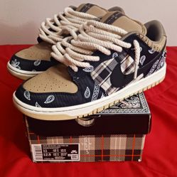 Travis Scott Nike Dunk 