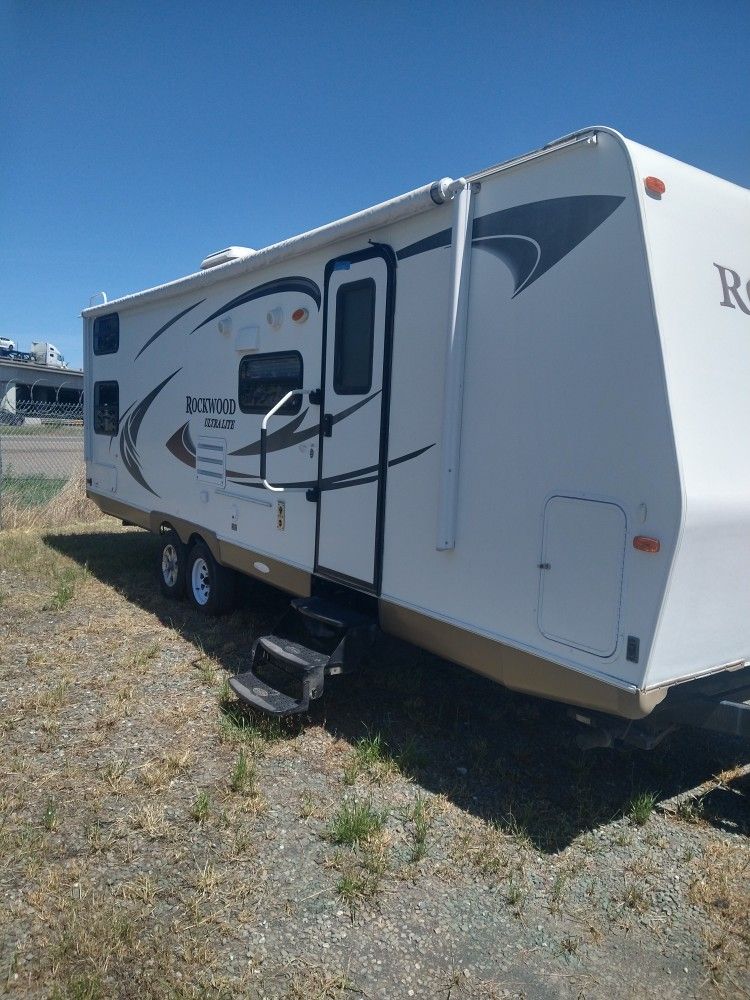 2012 Rockwood 2601s