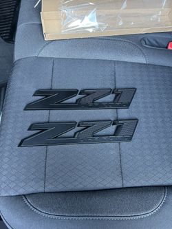 Black Chevy Z71 Offroad Emblems (Pair)