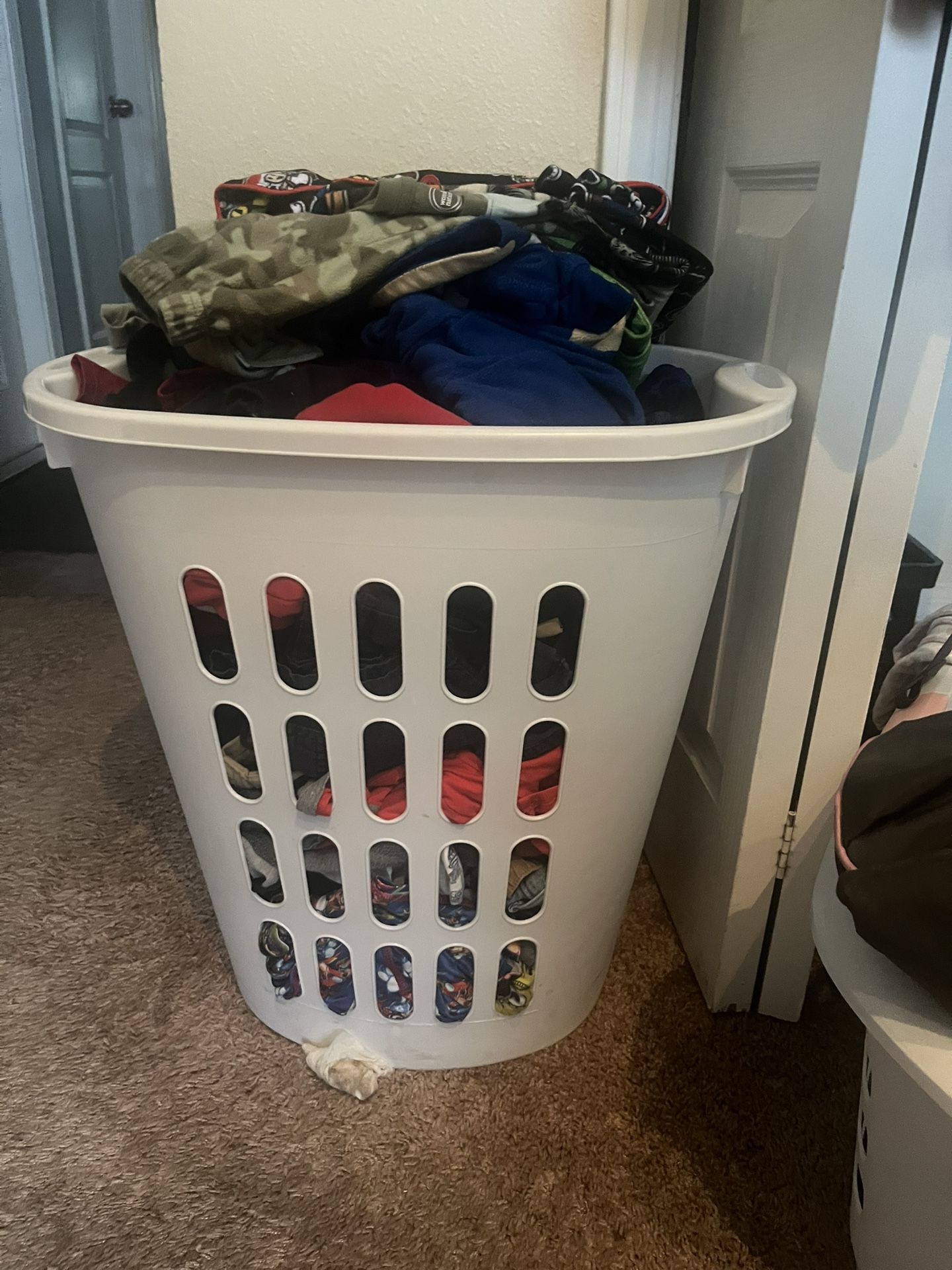 Hamper Full Of Boys Clothes 5/6-8t  &Etc Items $25