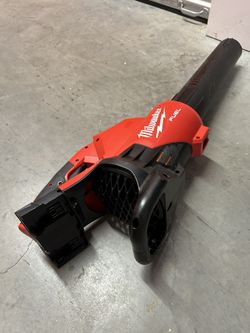 Milwaukee 2 Battery Leaf Blower