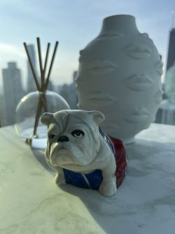 Royal Doulton: “Jack The Bull Dog” 007 Spectre Chine Figurine