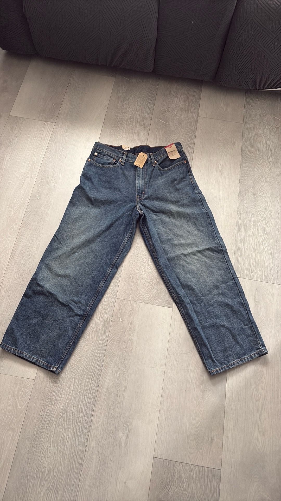 Levis baggy