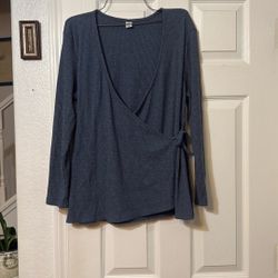 Beautiful Blue Blouse Size Xlg $1