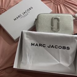 Marc Jacobs snap bag 