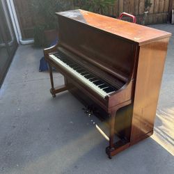 Free piano 