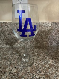 Cups, wine glasses, shot glasses