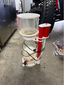 Vertex omega 180 skimmer
