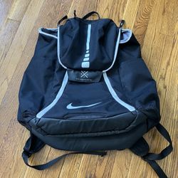 Nike Quad Zip System Backpack For Basketball Or Sport 