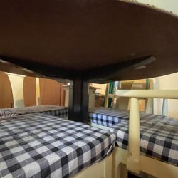 Kitchen Table And Chairs