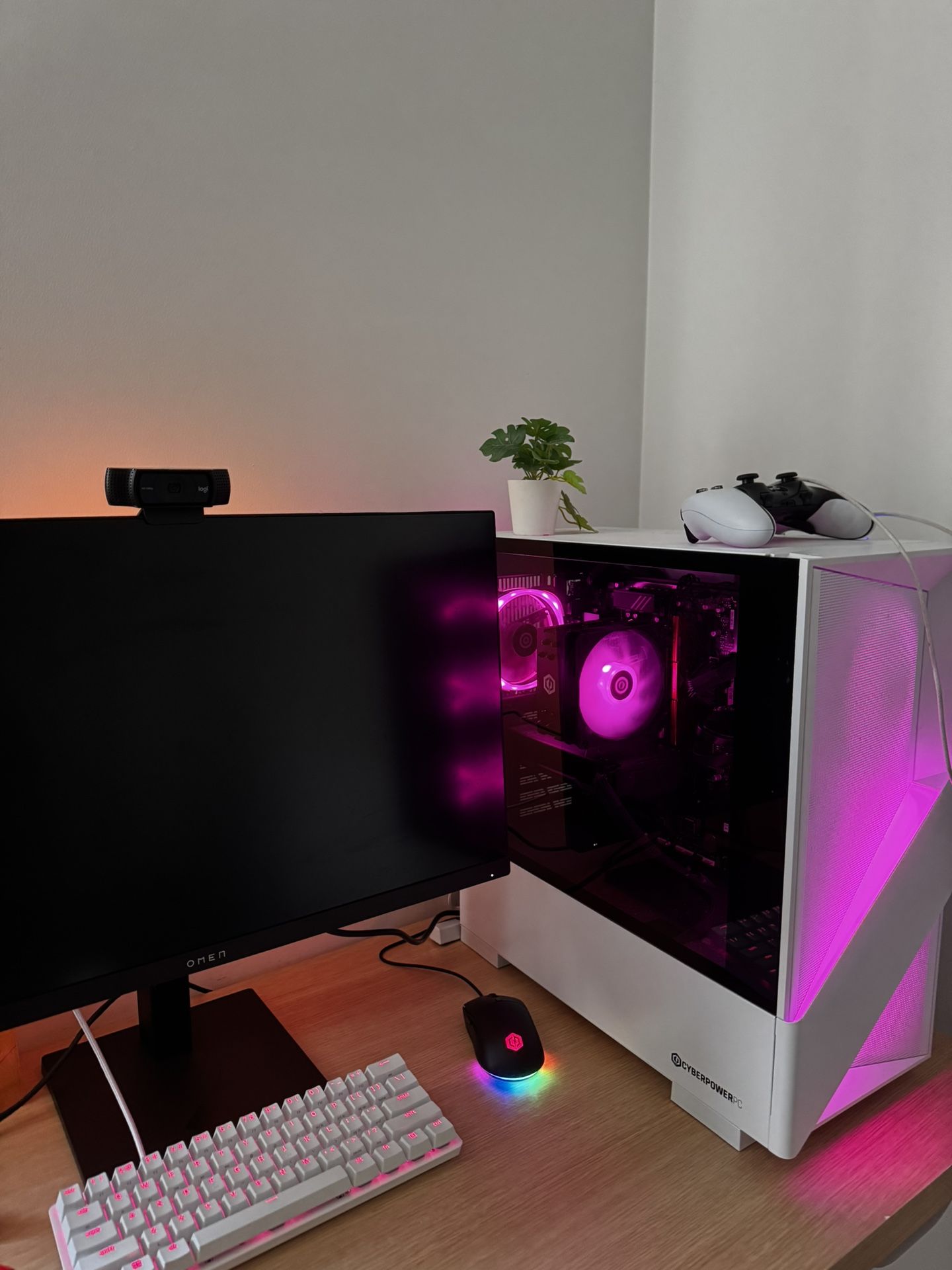 CyberPowerPC Gamer Master GeForce RTX 5050 