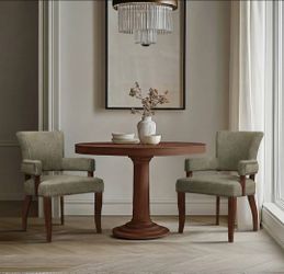 BRAND NEW - 5 DINING ROOM CHAIRS