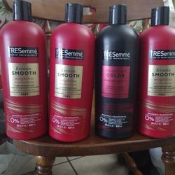 Cuatro Shampoo Tresseme Por $20