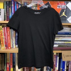 EDDIE BAUER-women’s black cotton short sleeve tee-shirt