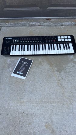 M-Audio Oxygen 49 MIDI Keyboard