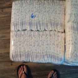 Pampers- Size 2 (180Ct)