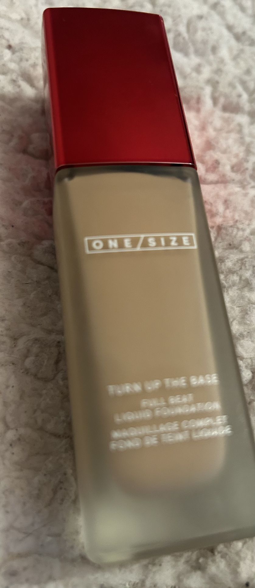 ONE/SIZE Liquid Foundation 