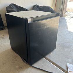 Mini Fridge