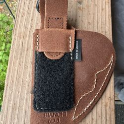 Bianchi Model 6D-1 Deluxe Waistband Holster