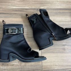 LV Boots