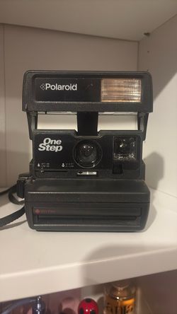 One step Polaroid camera