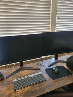 (2) 27"inch LG Gaming Monitors, Almost New.