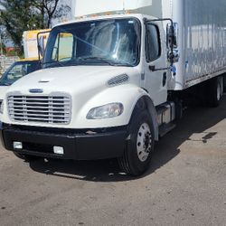 2017 FREIGHTLINER 26FT NON CDL BOX WITH LIFTGATE 🌟🌟FINANCING 🌟🌟📞OLIVER 305TRUCKGURU FLEET SALES  SE HABLA ESPAÑOL 🌟305🌟523🌟9373