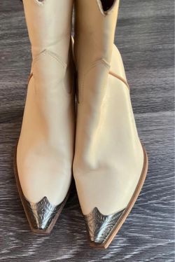 oasis society bone ivory Faux Vegan Leather engraved metallic steel toe cap bloc