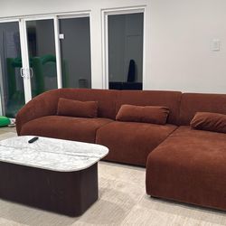 Modern Sofa & Marble Coffee Table – Like New