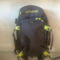 Dakine pack