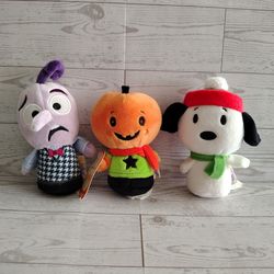 Hallmark itty Bittys
