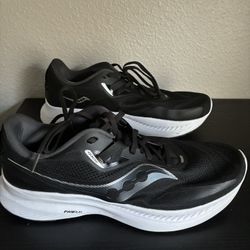 Saucony Running Shoes ( Size 11)