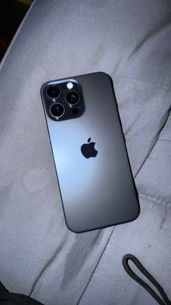 iPhone 15 pro max 256gb unlocked