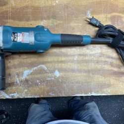 Mamata 5” Hand Grinder W/extra Blades 