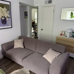 Modern Linen-Textured Sofa + Wooden Legs