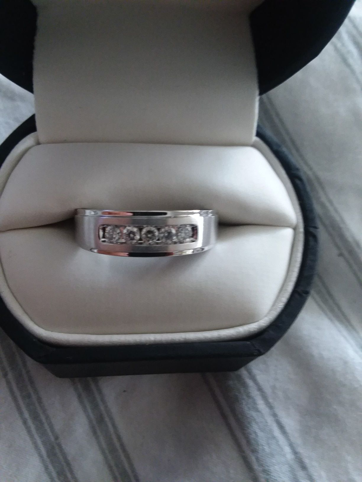 Brand new 14 karat gold ring MGW is the brand