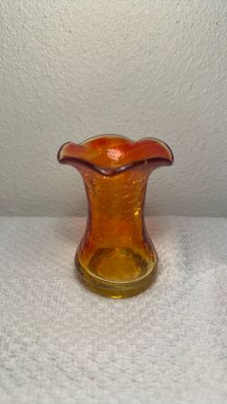 Vintage , Minature Amberina Crackle Glass Vase